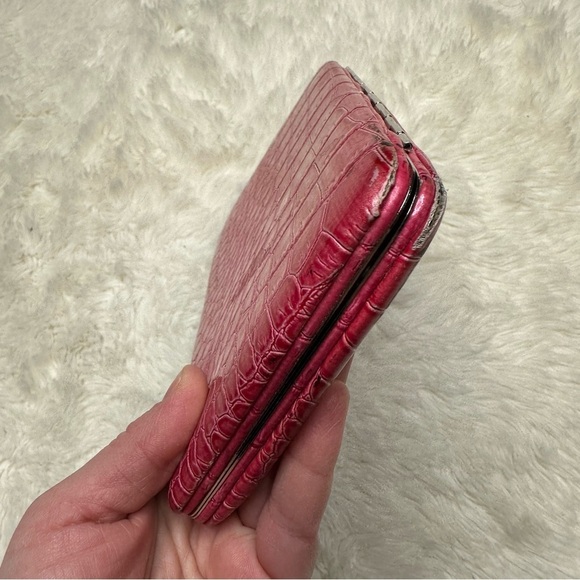 Clutch Wallet Faux Embossed Crocodile Print Pink - Picture 7 of 16